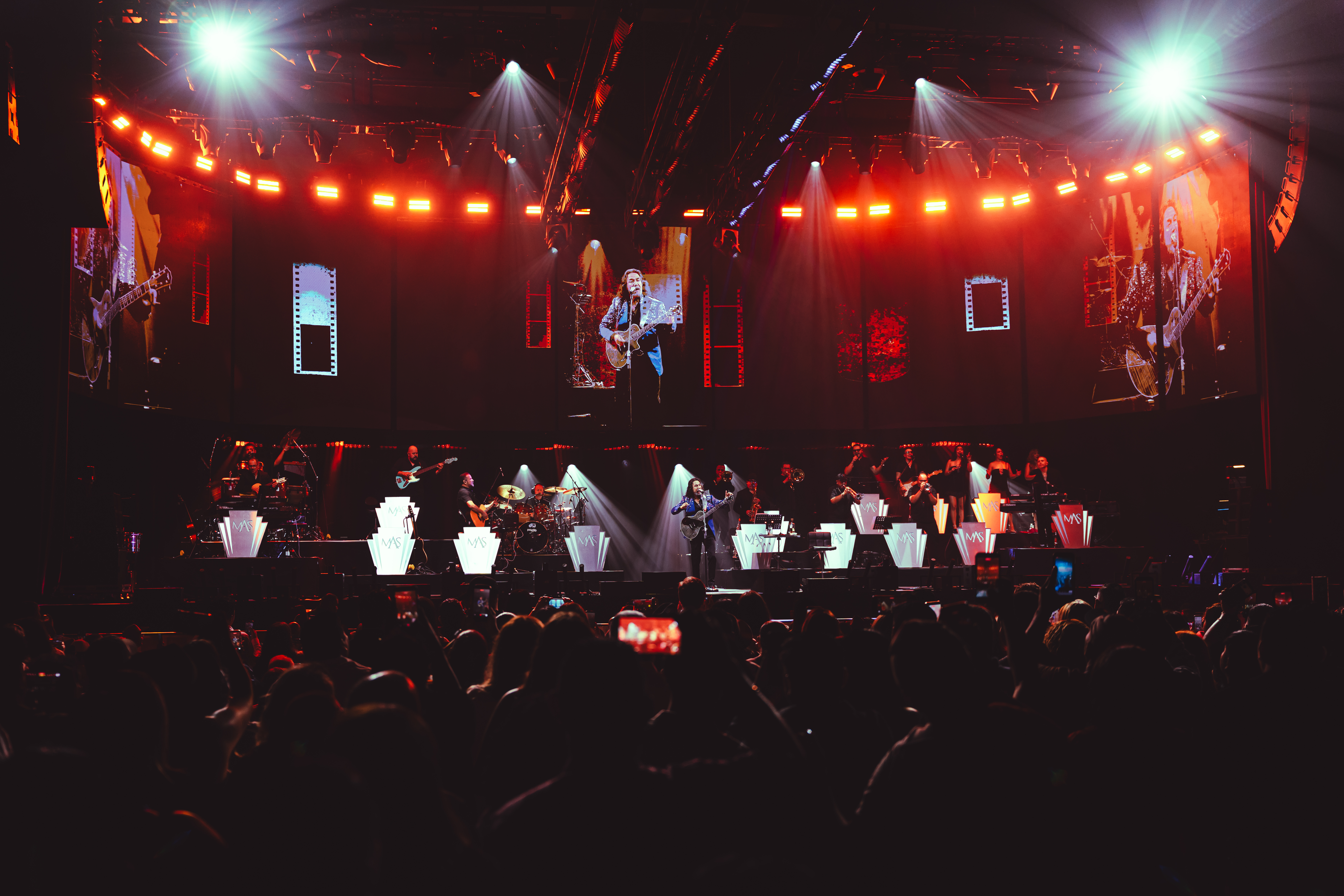 Marco Antonio Solís in Boston: A Gratitude-Filled Night of Classics